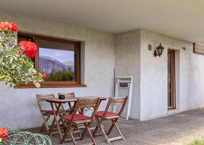 - 6 Pers - 5 Lits - 2 Parkings Daire